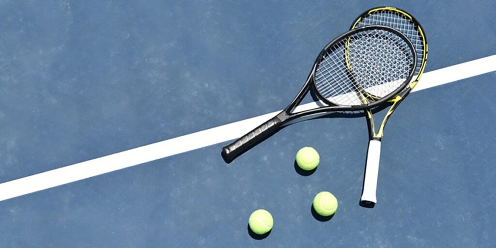 What is the size of a tennis racket?