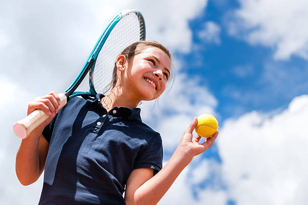 The 6 Benefits of Tennis for Youth